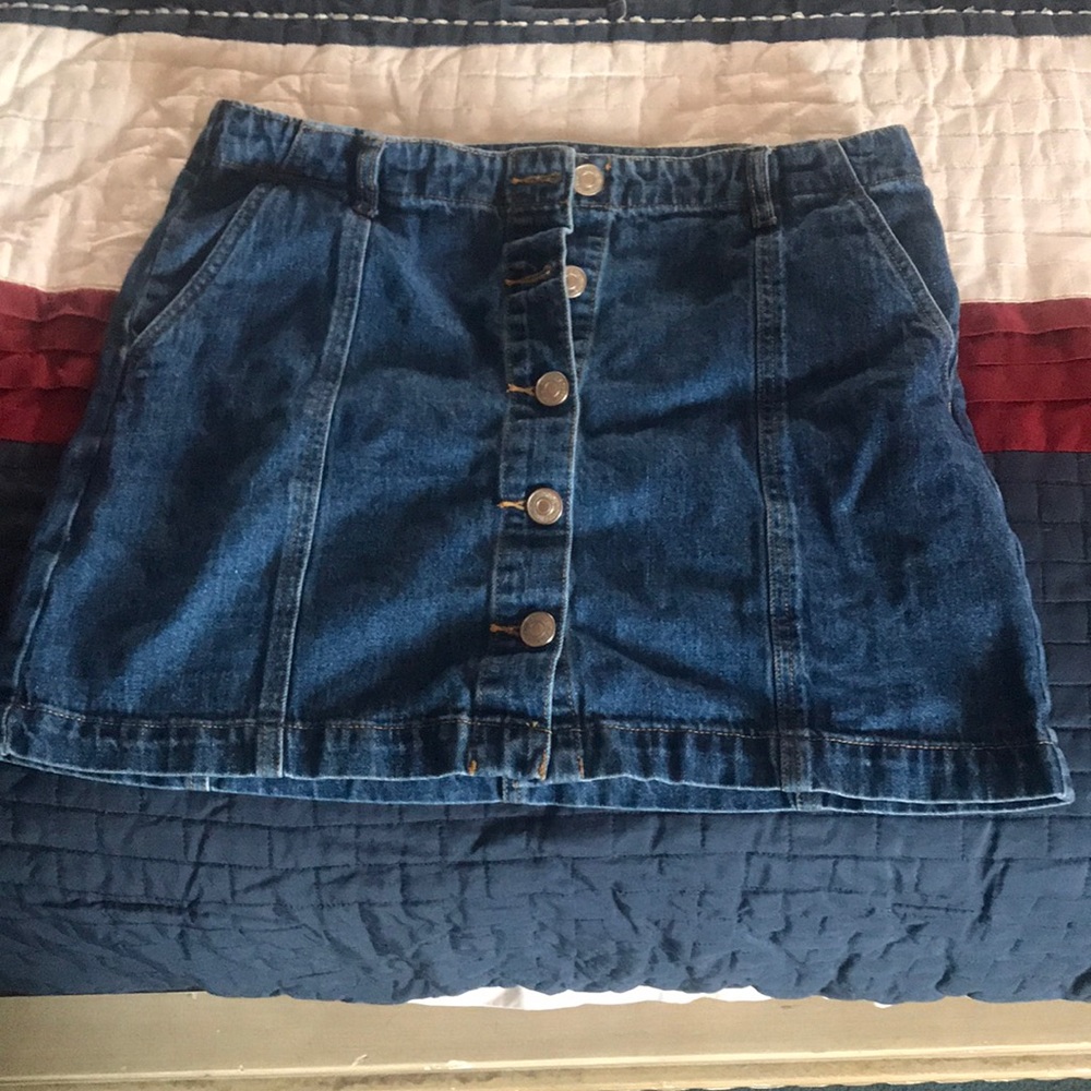 Denim Skirt 💙